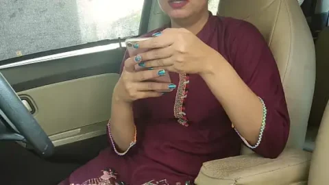 desi hd sex video of shy girl hard fucked by boyfriend in video call in car outdoor hindi audio 1733432041