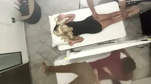 video grabacion real como el masajista tiene sexo con la mujer al lado de su marido 1733431681